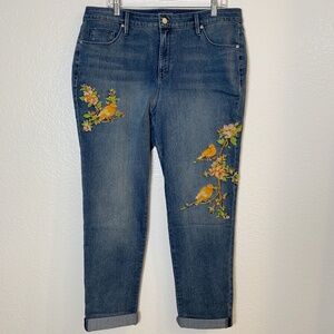 Martha Stewart Canary Embroidered Girlfriend Jeans 18W Regular Whimsical Boho
